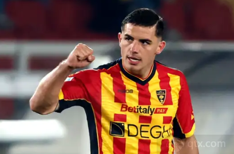 队对球员的 队对球员的