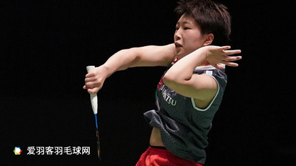 她们的表现 她们的表现