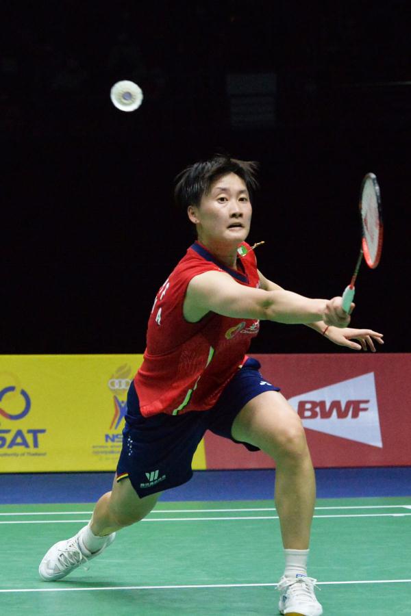 提起刑事控 提起刑事控